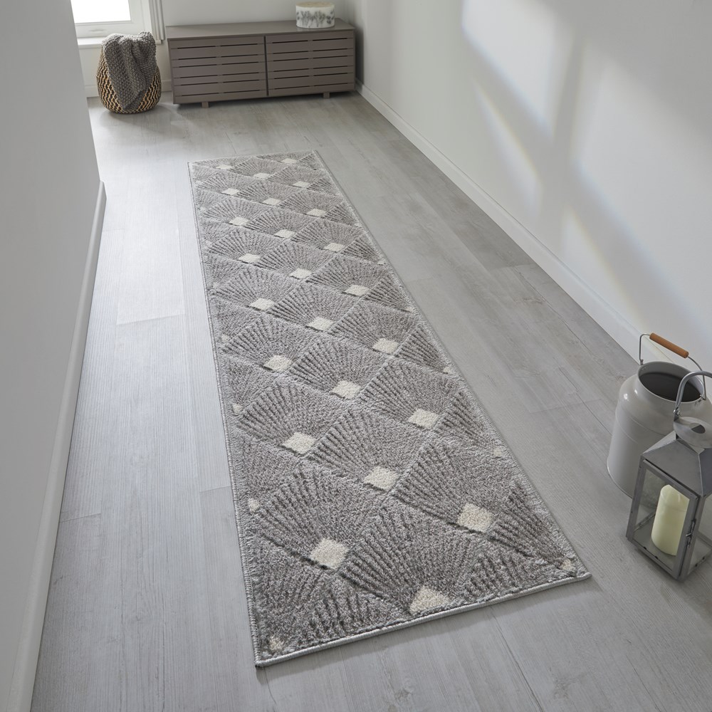 Manhattan 1336 Y Runner Rugs in Geometric Art Deco Grey